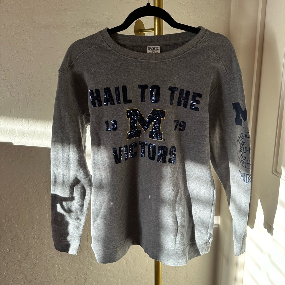 VS PINK University of Michigan sweatshirt